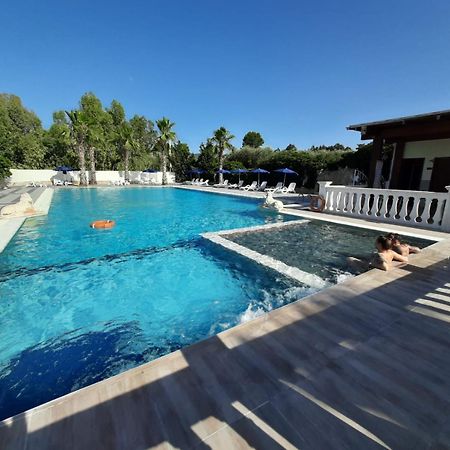 Residence Parco Del Sole โรดิการ์กานิโก ภายนอก รูปภาพ