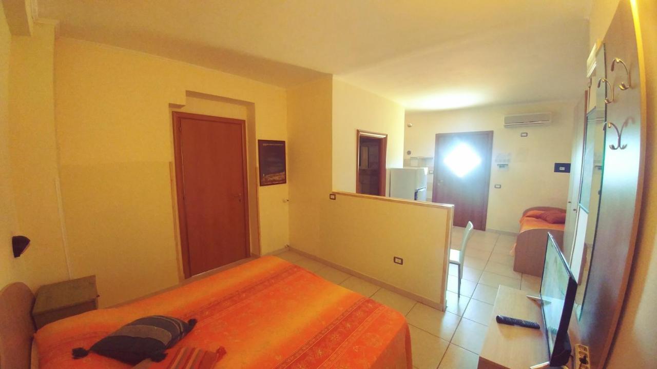 Residence Parco Del Sole โรดิการ์กานิโก ภายนอก รูปภาพ